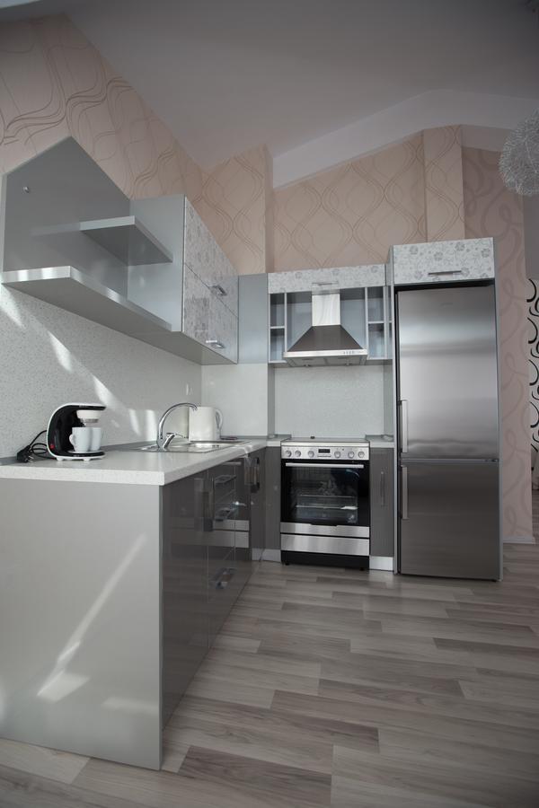 Apart Hotel Central Momcziłgrad Zewnętrze zdjęcie